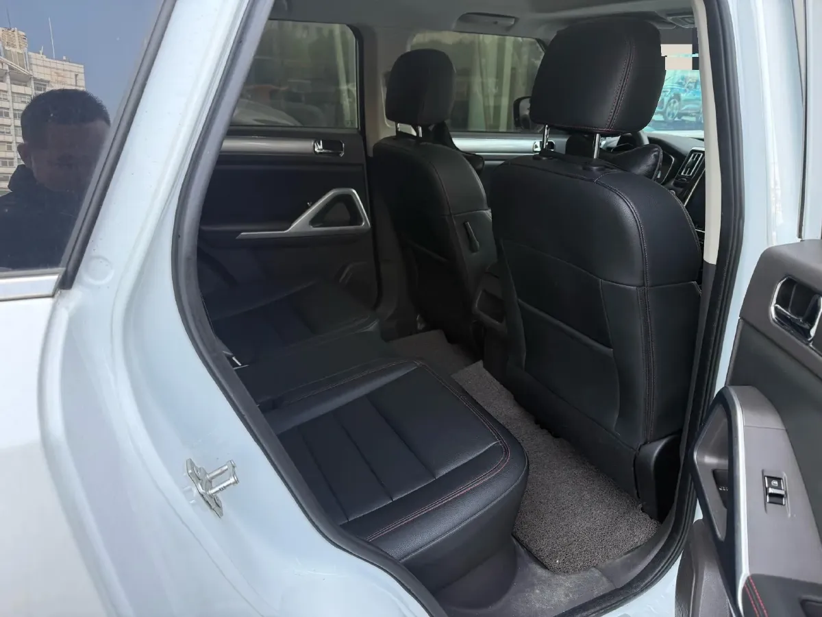 2018 BAIC ChangHe Q7 1.5T 150HP L4 CVT,autocango,china used car exporter,china ev exporter,chinese used car exporter,chinese used ev exporter