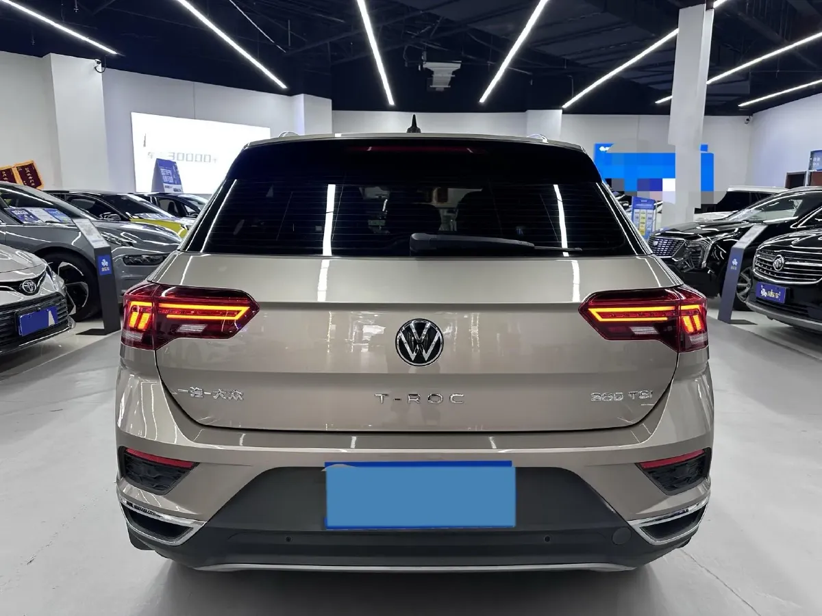 2021 Volkswagen T-Roc 1.4T 150HP L4 7DCT,autocango,china used car exporter,china ev exporter,chinese used car exporter,chinese used ev exporter