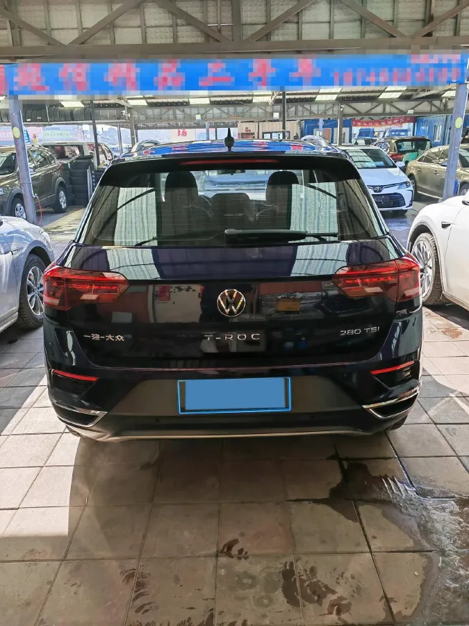 2022 Volkswagen T-Roc 1.4T 150HP L4 7DCT,autocango,china used car exporter,china ev exporter,chinese used car exporter,chinese used ev exporter