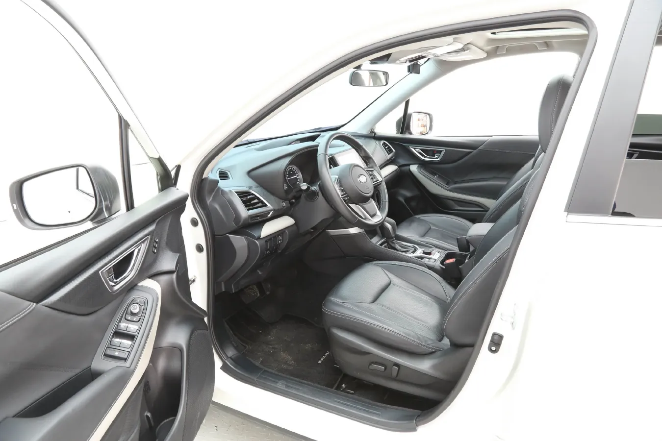 2022 Subaru Forester 2.0L 154HP H4 CVT,autocango,china used car exporter,china ev exporter,chinese used car exporter,chinese used ev exporter