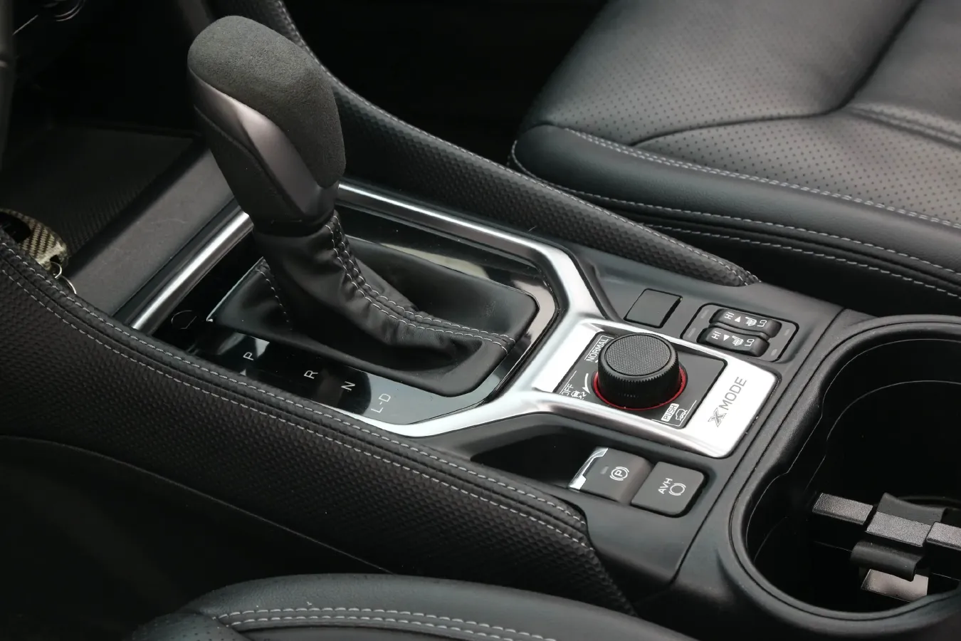 2022 Subaru Forester 2.0L 154HP H4 CVT,autocango,china used car exporter,china ev exporter,chinese used car exporter,chinese used ev exporter