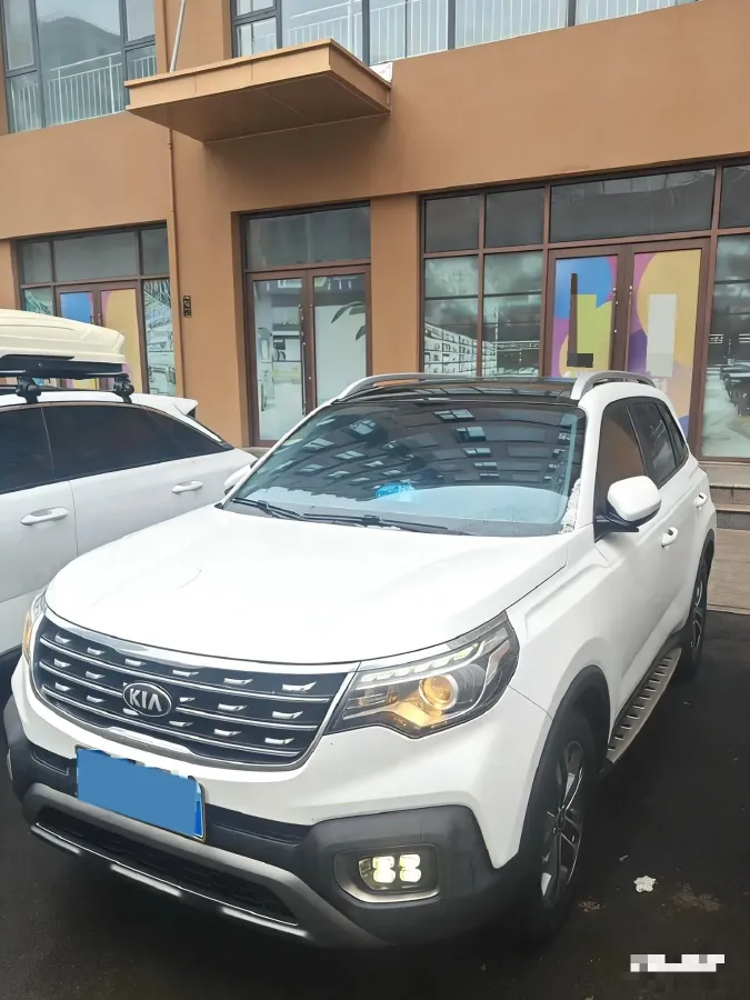 2018 Kia Sportage R 2.0L 160HP L4 6AT,autocango,china used car exporter,china ev exporter,chinese used car exporter,chinese used ev exporter