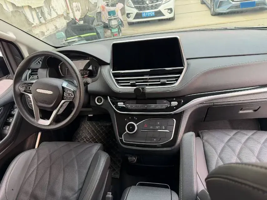 2023 MAXUS G20 2.0T 163HP L4 8AT,autocango,china used car exporter,china ev exporter,chinese used car exporter,chinese used ev exporter