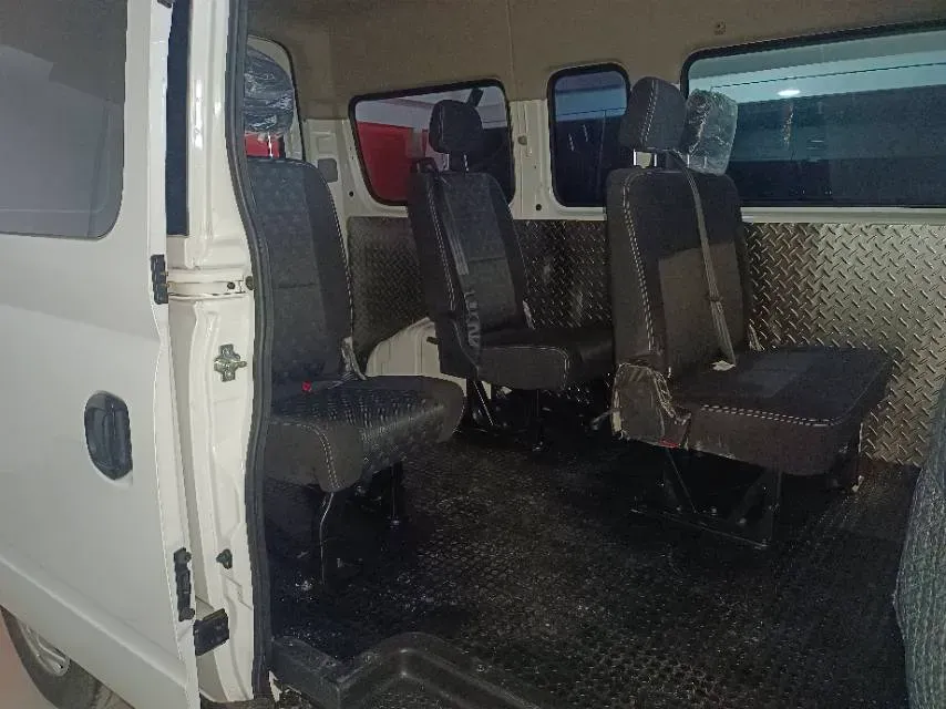 2024 MAXUS XinTu V80 2.0T 147HP L4 6MT,autocango,china used car exporter,china ev exporter,chinese used car exporter,chinese used ev exporter