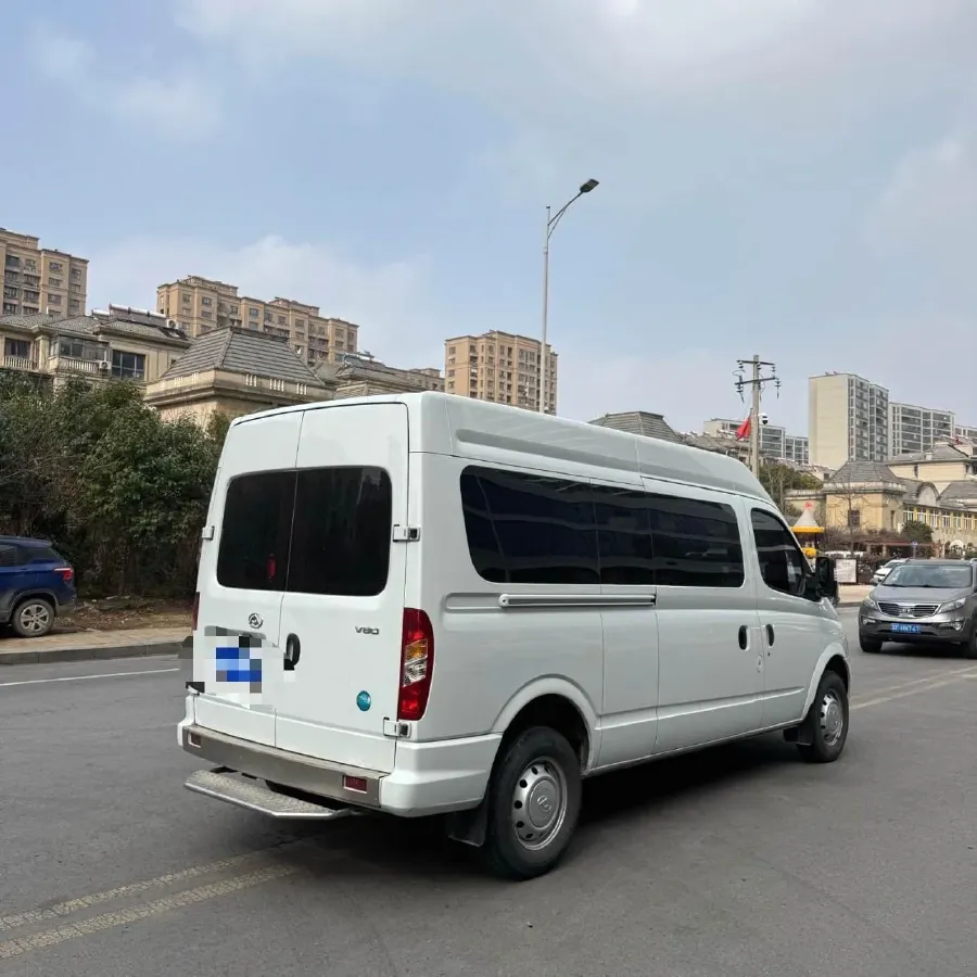 2021 MAXUS XinTu V80 2.0T 127HP L4 6MT,autocango,china used car exporter,china ev exporter,chinese used car exporter,chinese used ev exporter