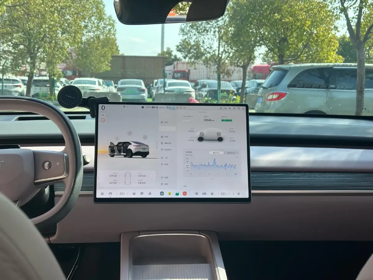 2025 ONVO L60 BEV,autocango,china used car exporter,china ev exporter,chinese used car exporter,chinese used ev exporter