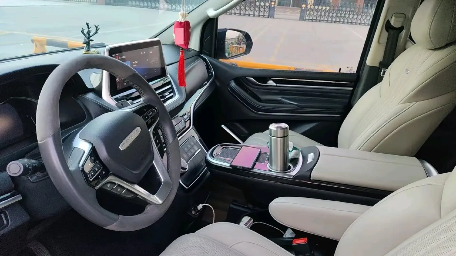 2021 MAXUS G20 2.0T 163HP L4 8AT,autocango,china used car exporter,china ev exporter,chinese used car exporter,chinese used ev exporter