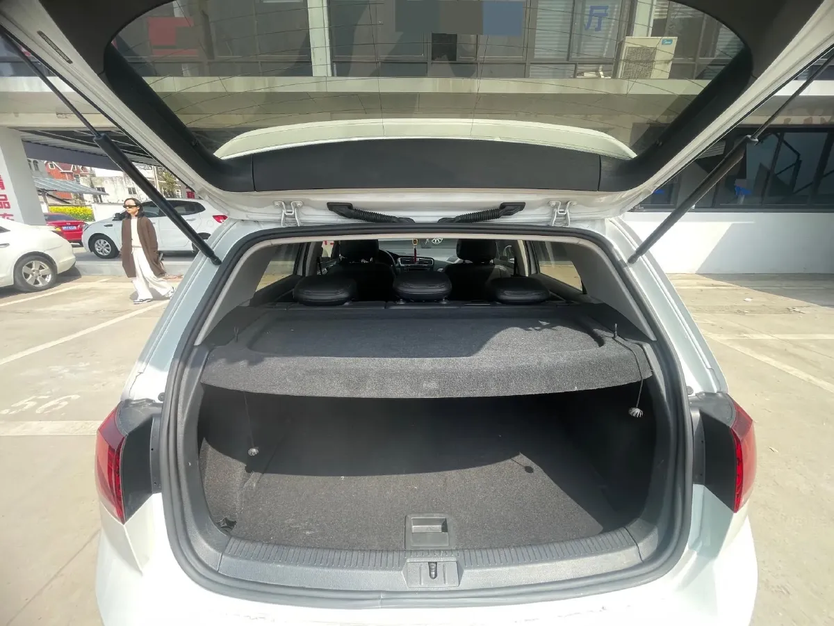 2018 Volkswagen Golf 1.4T 131HP L4 7DCT,autocango,china used car exporter,china ev exporter,chinese used car exporter,chinese used ev exporter