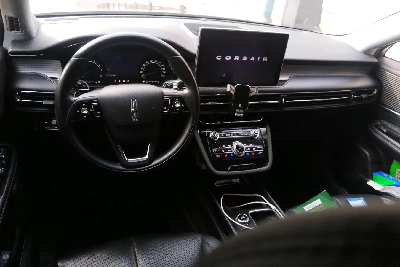 2020 Lincoln Corsair 2.0T 245HP L4 8AT,autocango,china used car exporter,china ev exporter,chinese used car exporter,chinese used ev exporter