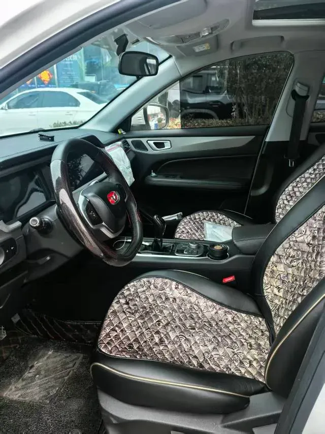 2024 KaiYi XuanJie 1.5L 116HP L4 5MT,autocango,china used car exporter,china ev exporter,chinese used car exporter,chinese used ev exporter