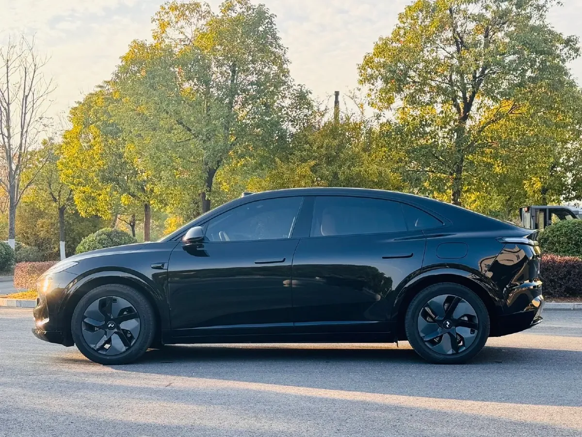 2024 ONVO L60 BEV 60KWH,autocango,china used car exporter,china ev exporter,chinese used car exporter,chinese used ev exporter