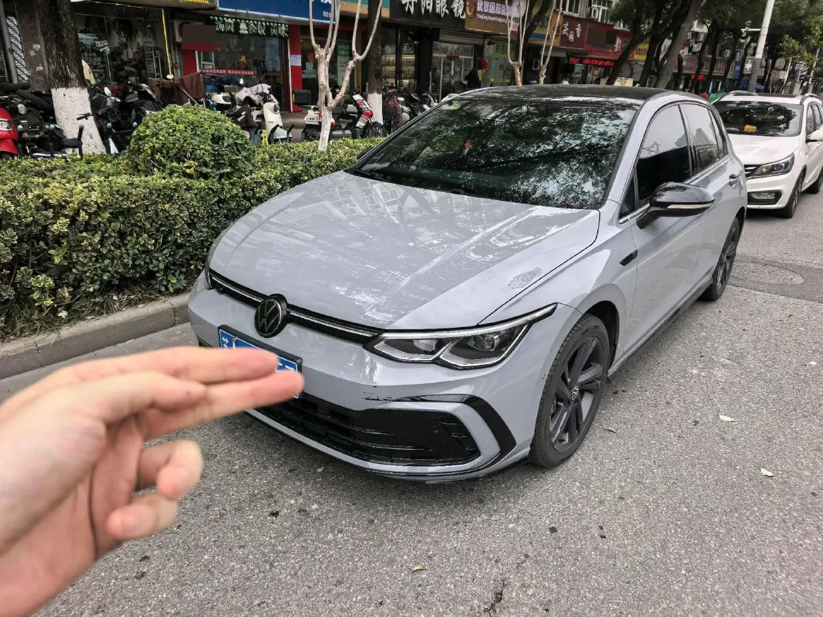 2023 Volkswagen Golf 1.4T 150HP L4 7DCT,autocango,china used car exporter,china ev exporter,chinese used car exporter,chinese used ev exporter