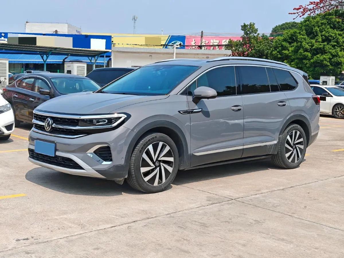2021 Volkswagen Talagon 2.0T 220HP L4 7DCT,autocango,china used car exporter,china ev exporter,chinese used car exporter,chinese used ev exporter