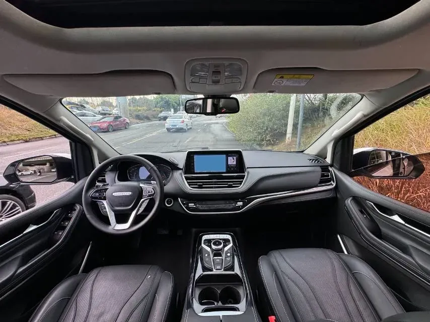 2020 MAXUS G20 2.0T 224HP L4 8AT,autocango,china used car exporter,china ev exporter,chinese used car exporter,chinese used ev exporter