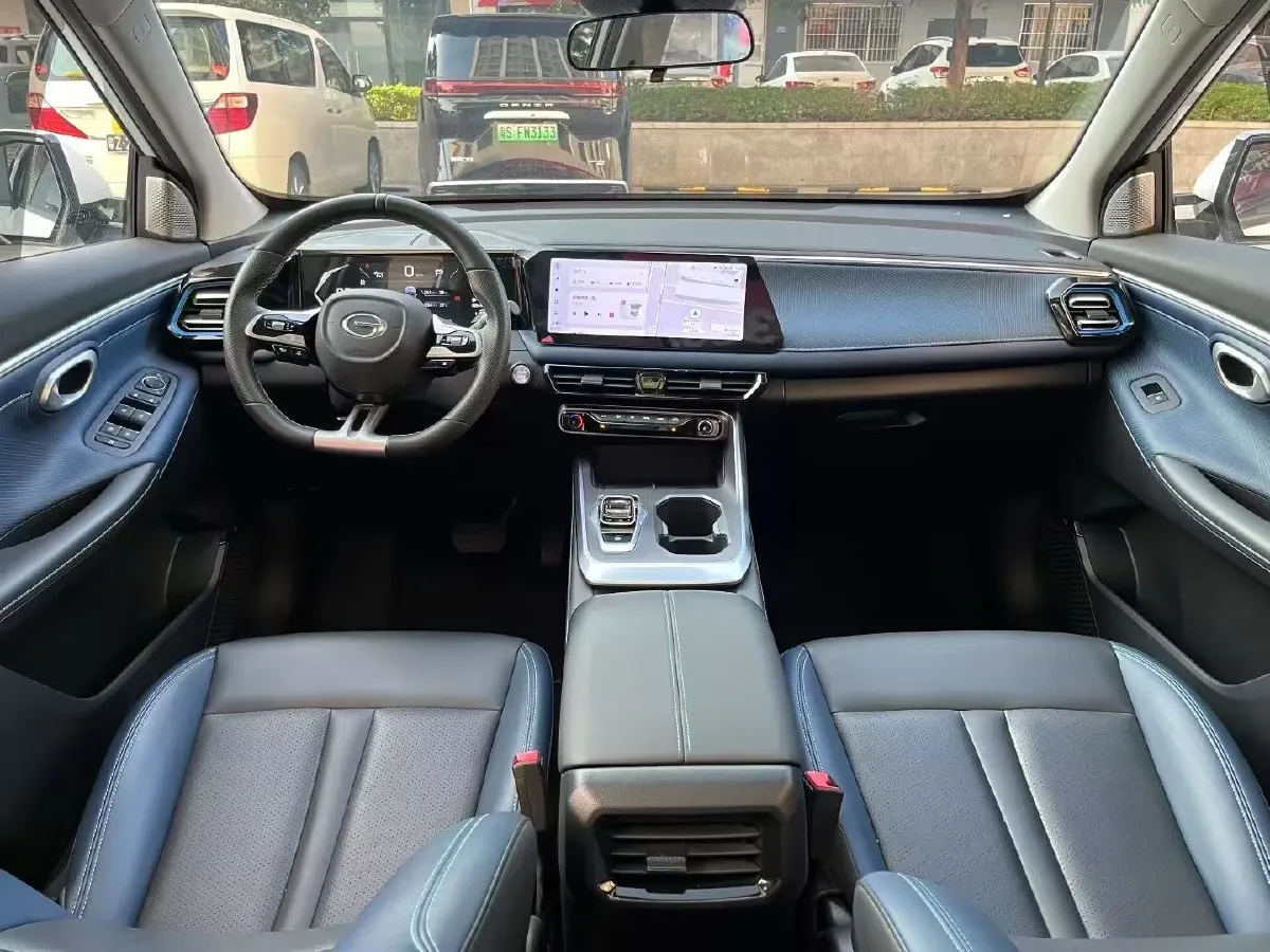 2023 GAC Trumpchi GS3 1.5T 177HP L4 7DCT,autocango,china used car exporter,china ev exporter,chinese used car exporter,chinese used ev exporter