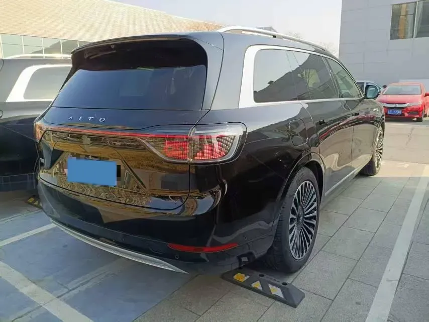 2024 AITO AITO M9 1.5T 152HP L4 REEV 42KWH,autocango,china used car exporter,china ev exporter,chinese used car exporter,chinese used ev exporter