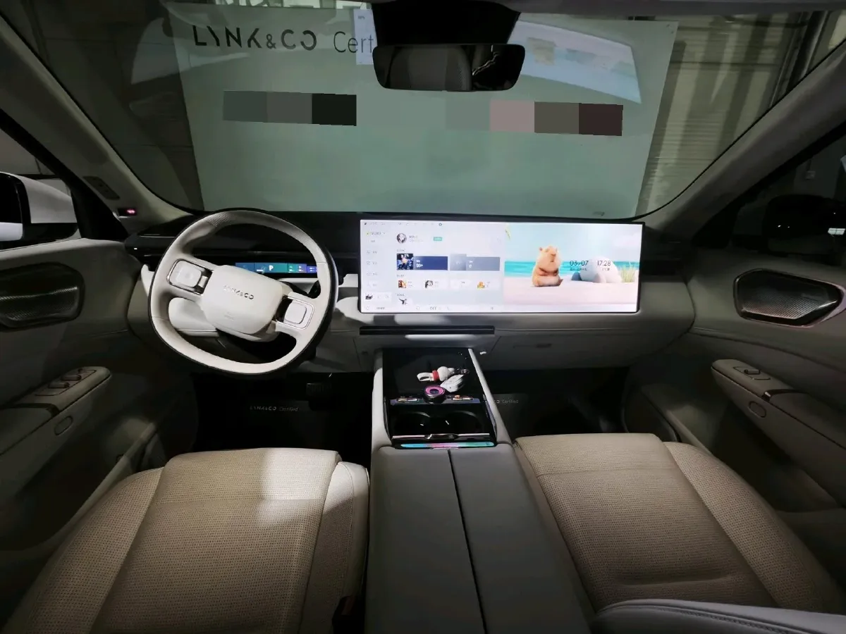 2025 LYNK&CO 900 2.0T 254HP L4 3DHT PHEV,autocango,china used car exporter,china ev exporter,chinese used car exporter,chinese used ev exporter