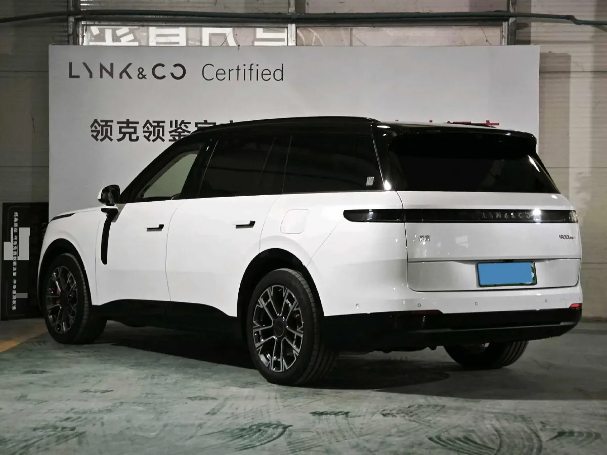2025 LYNK&CO 900 2.0T 254HP L4 3DHT PHEV,autocango,china used car exporter,china ev exporter,chinese used car exporter,chinese used ev exporter