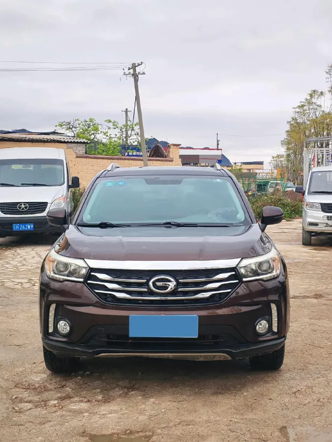 2017 GAC Trumpchi GS4 1.5T 152HP L4 5MT,autocango,china used car exporter,china ev exporter,chinese used car exporter,chinese used ev exporter