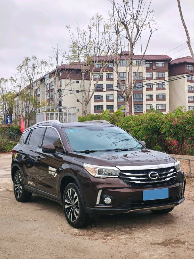 2017 GAC Trumpchi GS4 1.5T 152HP L4 5MT,autocango,china used car exporter,china ev exporter,chinese used car exporter,chinese used ev exporter