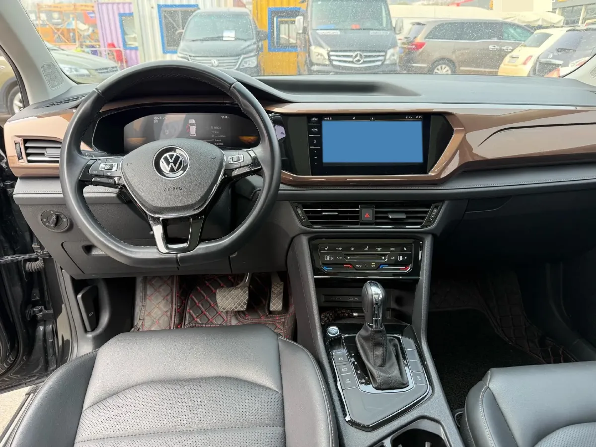 2022 Volkswagen Tharu 1.4T 150HP L4 7DCT,autocango,china used car exporter,china ev exporter,chinese used car exporter,chinese used ev exporter