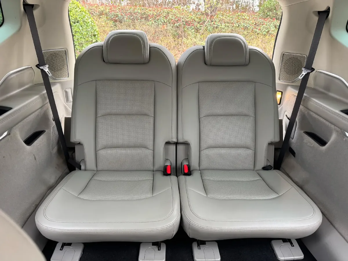 2021 Geely JiaJi 1.8T 184HP L4 7DCT,autocango,china used car exporter,china ev exporter,chinese used car exporter,chinese used ev exporter