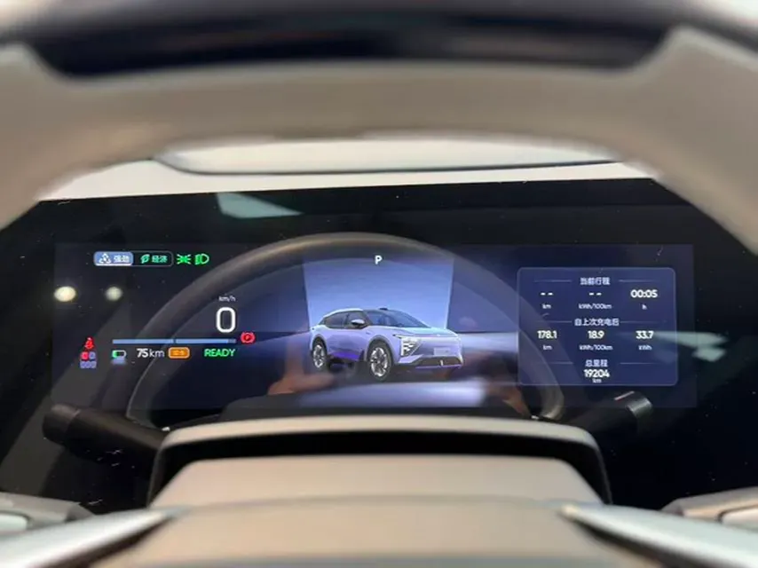 2023 HiPhi Y BEV 76.6KWH,autocango,china used car exporter,china ev exporter,chinese used car exporter,chinese used ev exporter