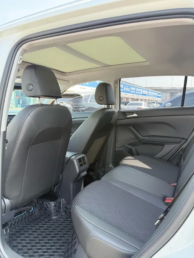 2023 Volkswagen Tacqua 1.2T 116HP L4 7DCT,autocango,china used car exporter,china ev exporter,chinese used car exporter,chinese used ev exporter