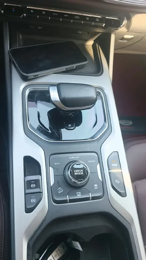 2020 Geely Okavango 1.8T 184HP L4 7DCT,autocango,china used car exporter,china ev exporter,chinese used car exporter,chinese used ev exporter