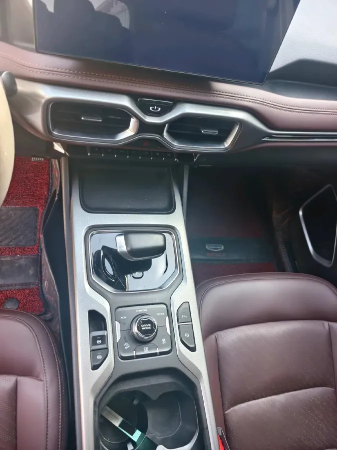 2020 Geely Okavango 1.8T 184HP L4 7DCT,autocango,china used car exporter,china ev exporter,chinese used car exporter,chinese used ev exporter