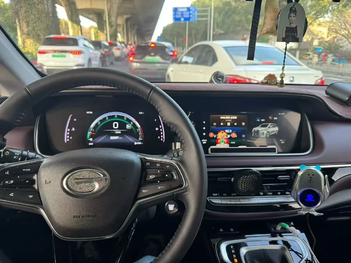 2023 GAC Trumpchi M6 1.5T 177HP L4 7DCT,autocango,china used car exporter,china ev exporter,chinese used car exporter,chinese used ev exporter