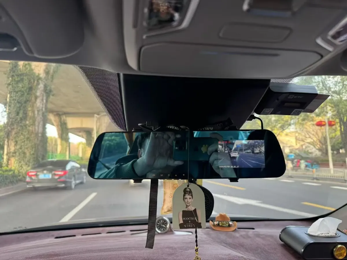 2023 GAC Trumpchi M6 1.5T 177HP L4 7DCT,autocango,china used car exporter,china ev exporter,chinese used car exporter,chinese used ev exporter