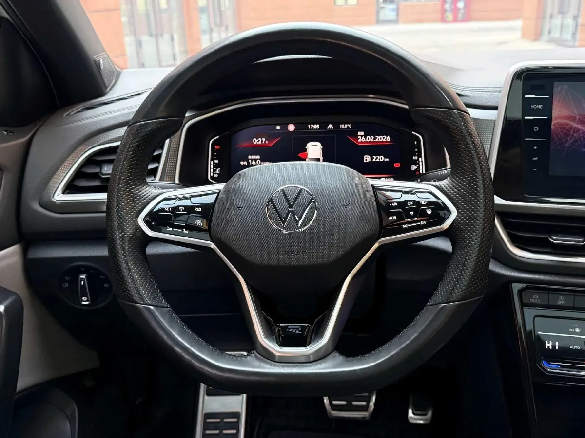 2023 Volkswagen T-Roc 1.5T 160HP L4 7DCT,autocango,china used car exporter,china ev exporter,chinese used car exporter,chinese used ev exporter
