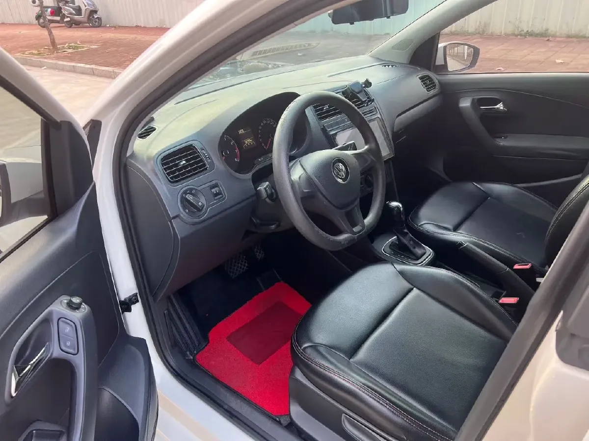 2016 Volkswagen Polo 1.4L 90HP L4 6AT,autocango,china used car exporter,china ev exporter,chinese used car exporter,chinese used ev exporter