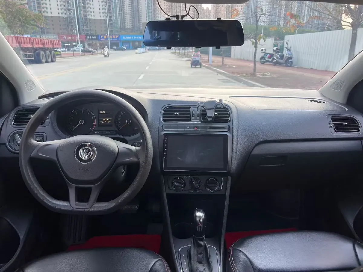 2016 Volkswagen Polo 1.4L 90HP L4 6AT,autocango,china used car exporter,china ev exporter,chinese used car exporter,chinese used ev exporter