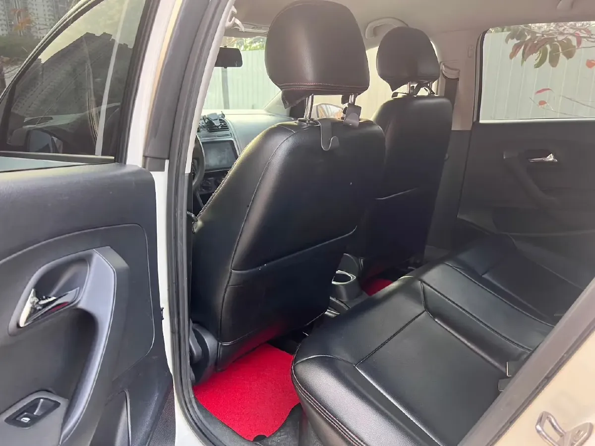 2016 Volkswagen Polo 1.4L 90HP L4 6AT,autocango,china used car exporter,china ev exporter,chinese used car exporter,chinese used ev exporter