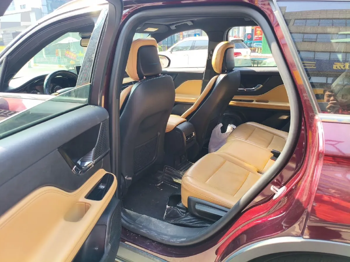 2021 Lincoln Corsair 2.0T 245HP L4 8AT,autocango,china used car exporter,china ev exporter,chinese used car exporter,chinese used ev exporter