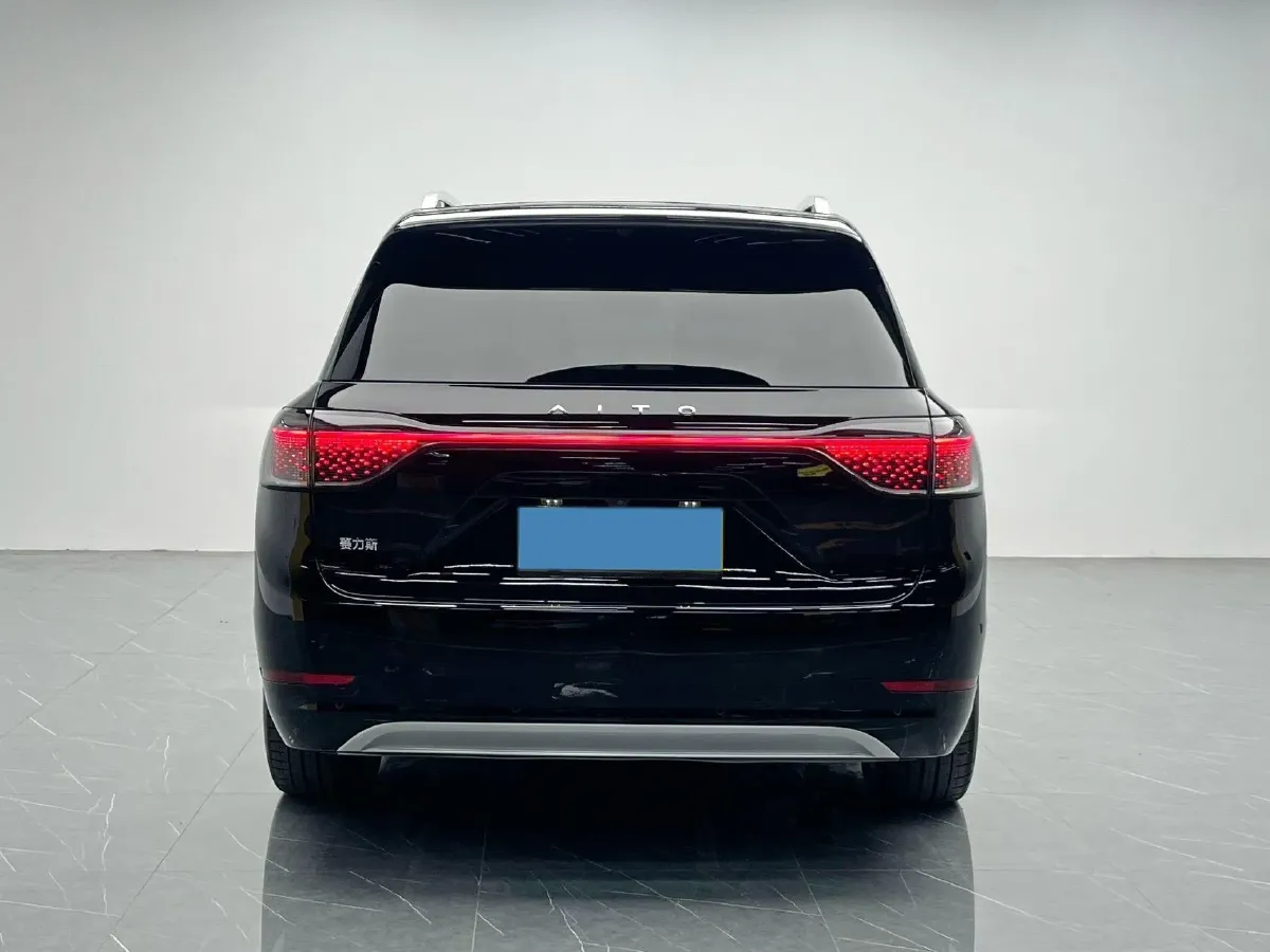 2024 AITO AITO M9 1.5T 152HP L4 REEV 42KWH,autocango,china used car exporter,china ev exporter,chinese used car exporter,chinese used ev exporter