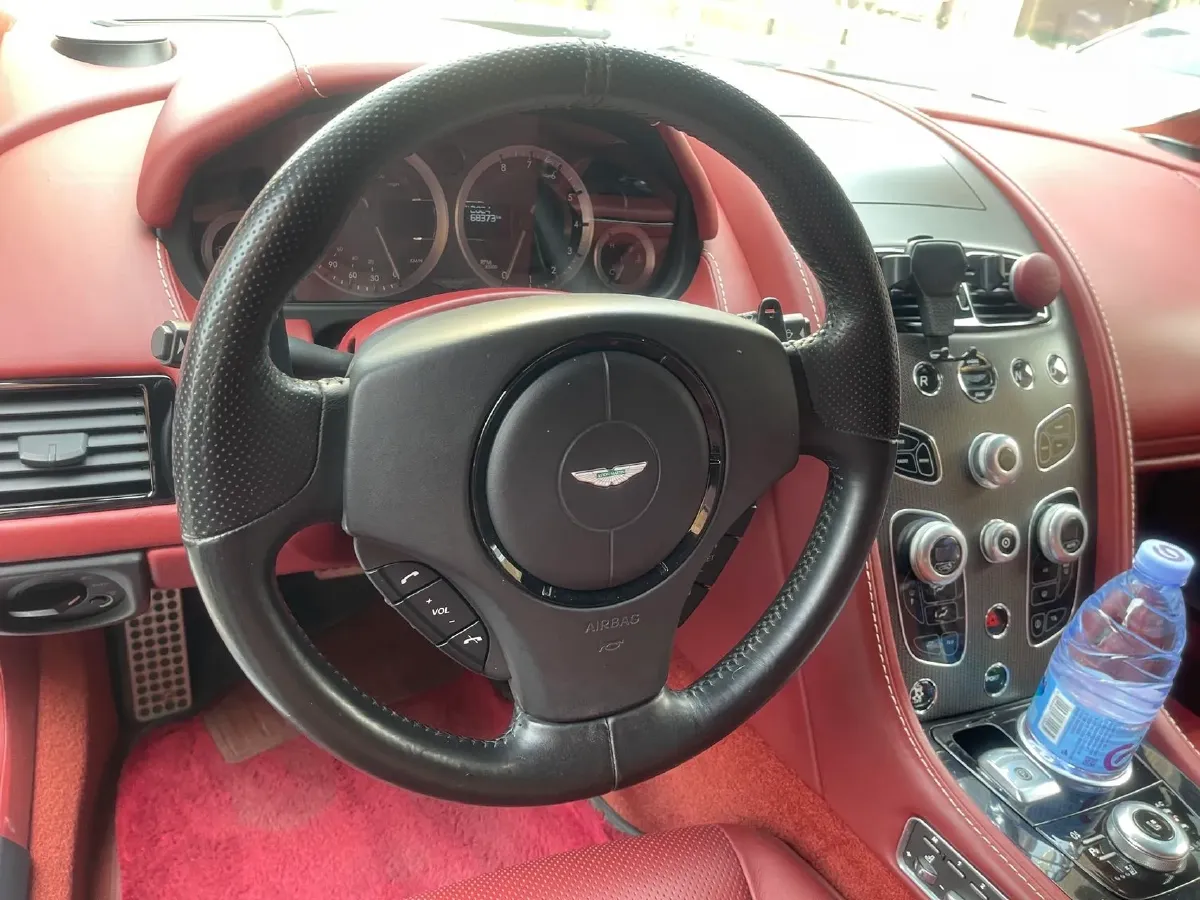 2017 Aston Martin Rapide 6.0L 560HP V12 8AT,autocango,china used car exporter,china ev exporter,chinese used car exporter,chinese used ev exporter