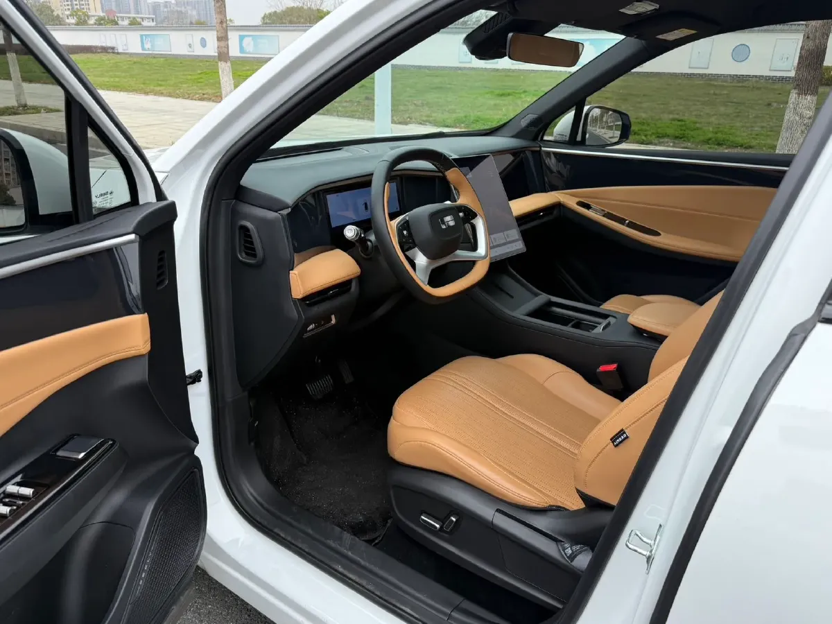 2024 Geely Galaxy L7 1.5T 163HP L4 3DHT PHEV 18.7KWH,autocango,china used car exporter,china ev exporter,chinese used car exporter,chinese used ev exporter