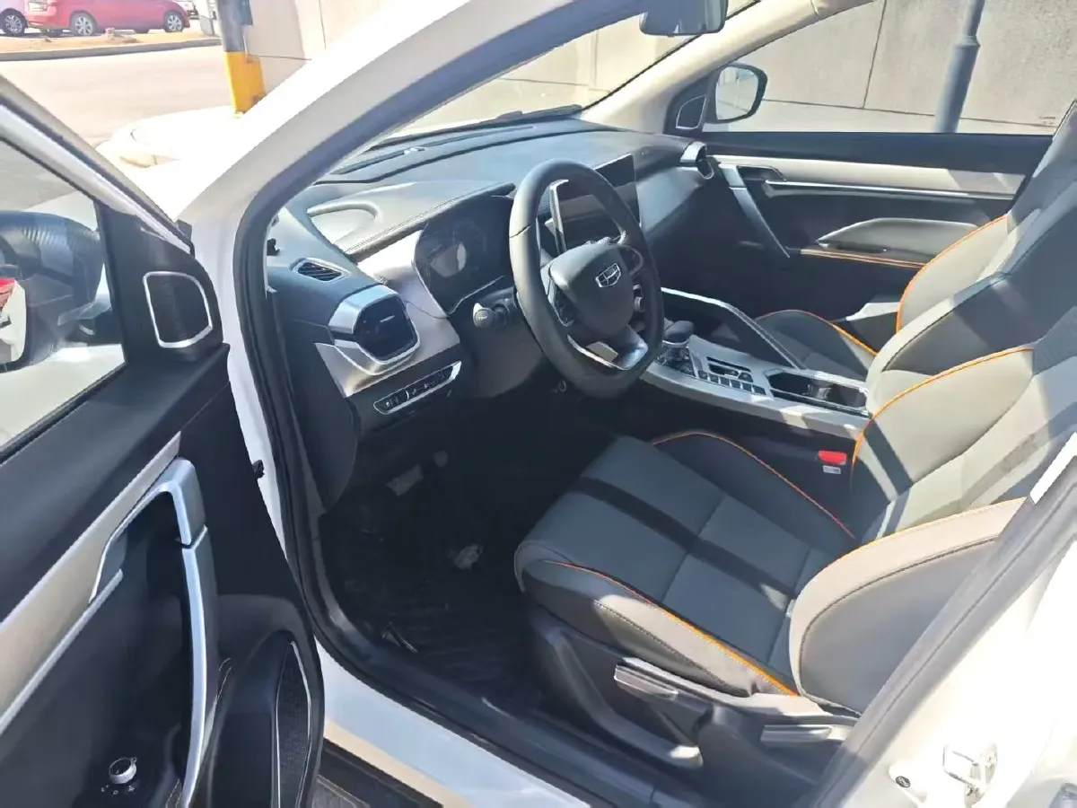 2023 Geely Coolray 1.5T 181HP L4 7DCT,autocango,china used car exporter,china ev exporter,chinese used car exporter,chinese used ev exporter