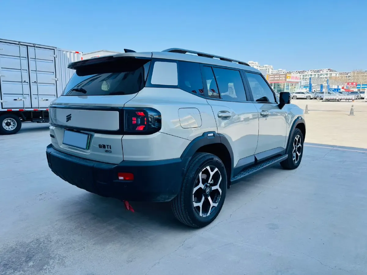 2025 MAXUS XinTu V70 2.0T 150HP L4 9AT,autocango,china used car exporter,china ev exporter,chinese used car exporter,chinese used ev exporter