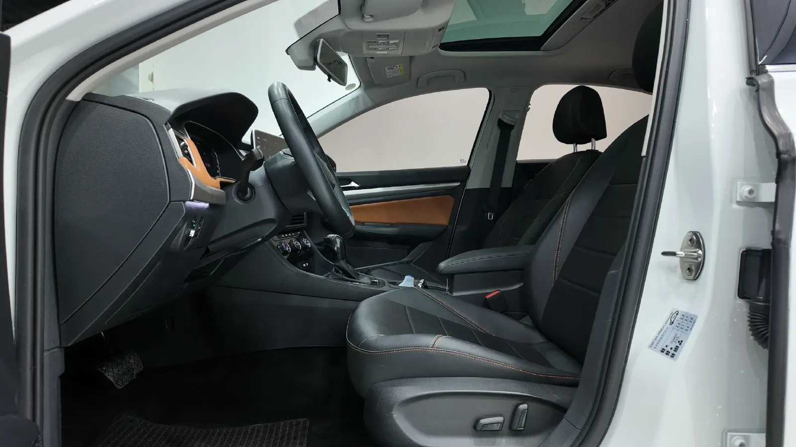 2023 Volkswagen Bora 1.2T 116HP L4 7DCT,autocango,china used car exporter,china ev exporter,chinese used car exporter,chinese used ev exporter