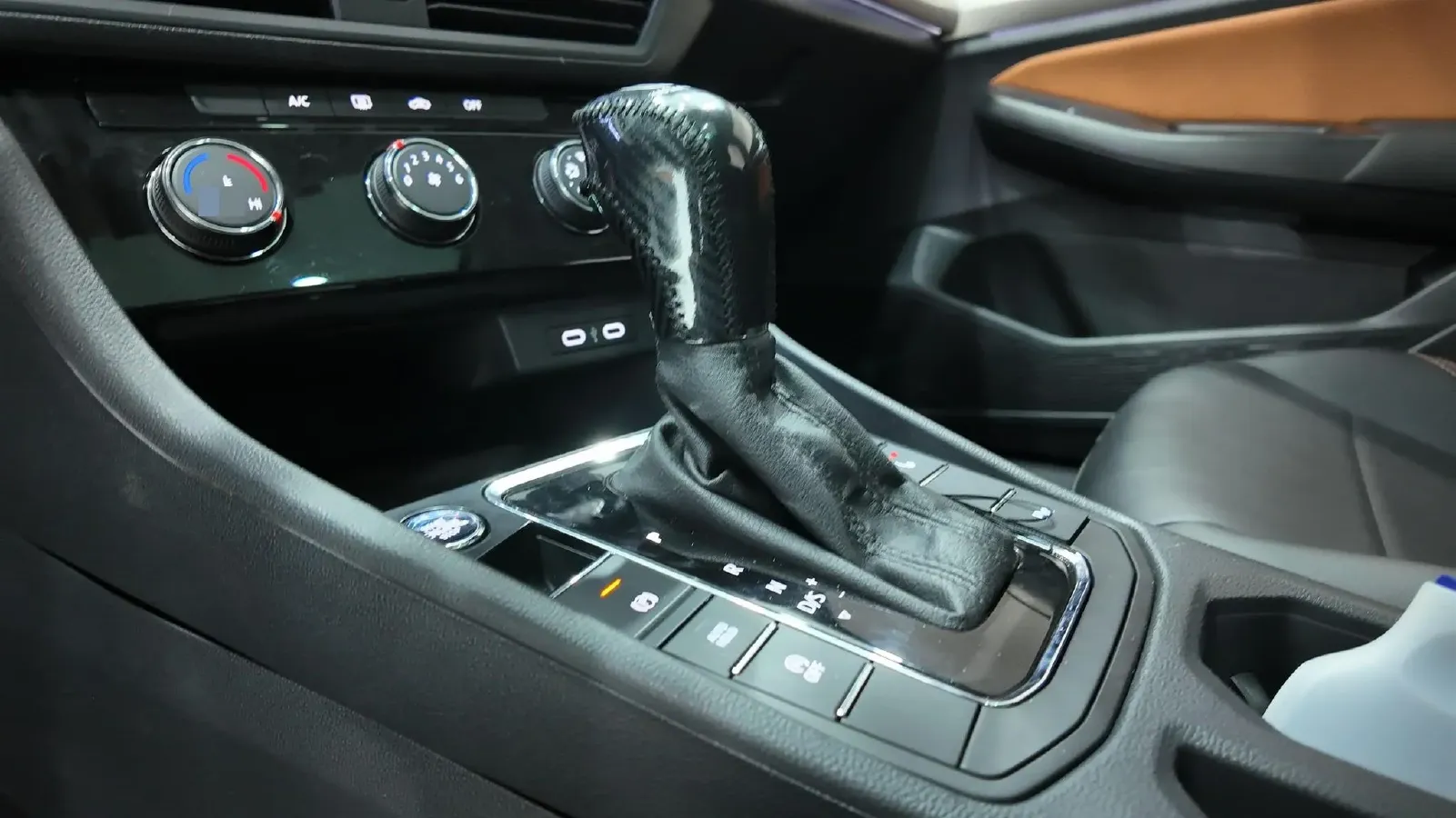 2023 Volkswagen Bora 1.2T 116HP L4 7DCT,autocango,china used car exporter,china ev exporter,chinese used car exporter,chinese used ev exporter