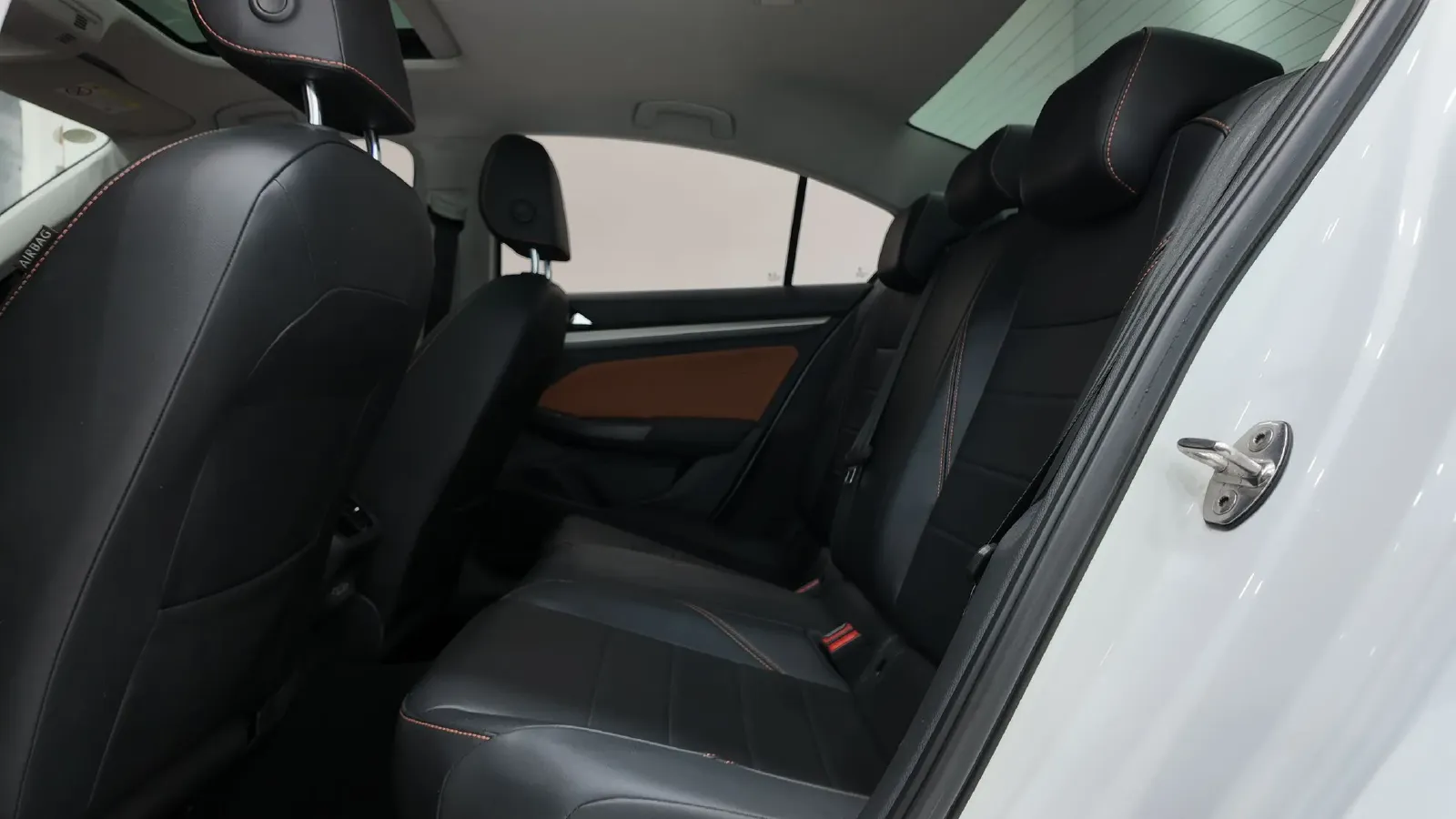 2023 Volkswagen Bora 1.2T 116HP L4 7DCT,autocango,china used car exporter,china ev exporter,chinese used car exporter,chinese used ev exporter