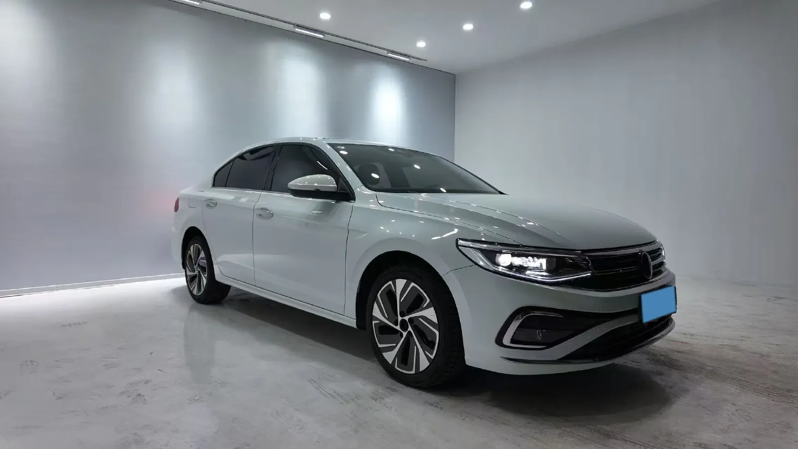 2023 Volkswagen Bora 1.2T 116HP L4 7DCT,autocango,china used car exporter,china ev exporter,chinese used car exporter,chinese used ev exporter