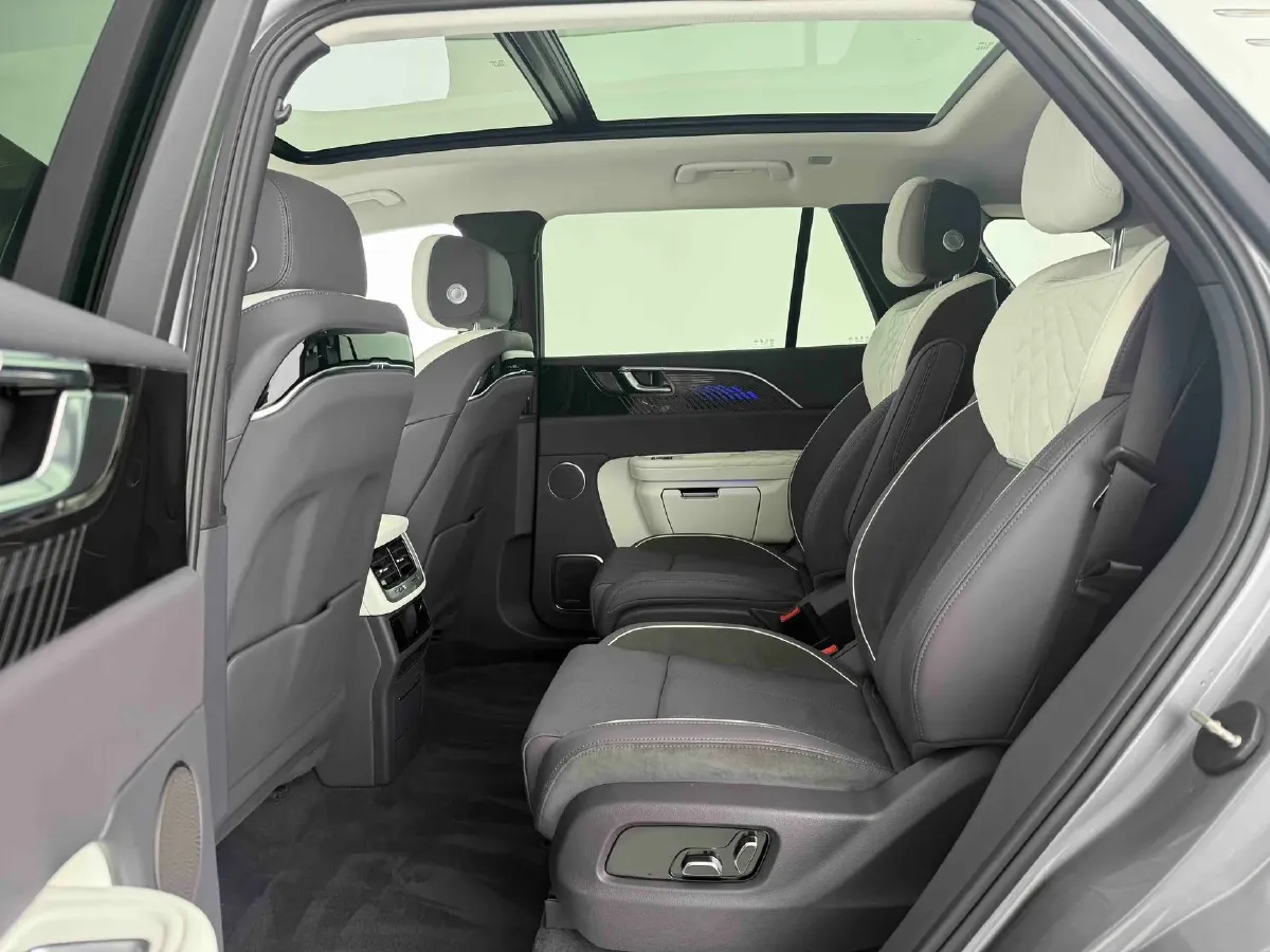 2021 HongQi E-HS9 BEV 84KWH,autocango,china used car exporter,china ev exporter,chinese used car exporter,chinese used ev exporter