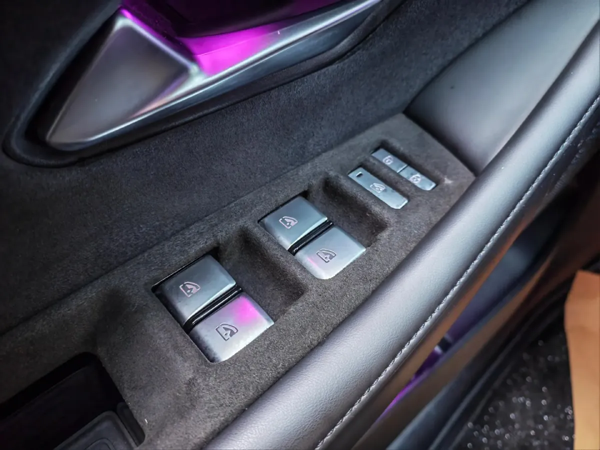 2023 Deepal SL03 1.5L 95HP L4 REEV 28.39KWH,autocango,china used car exporter,china ev exporter,chinese used car exporter,chinese used ev exporter