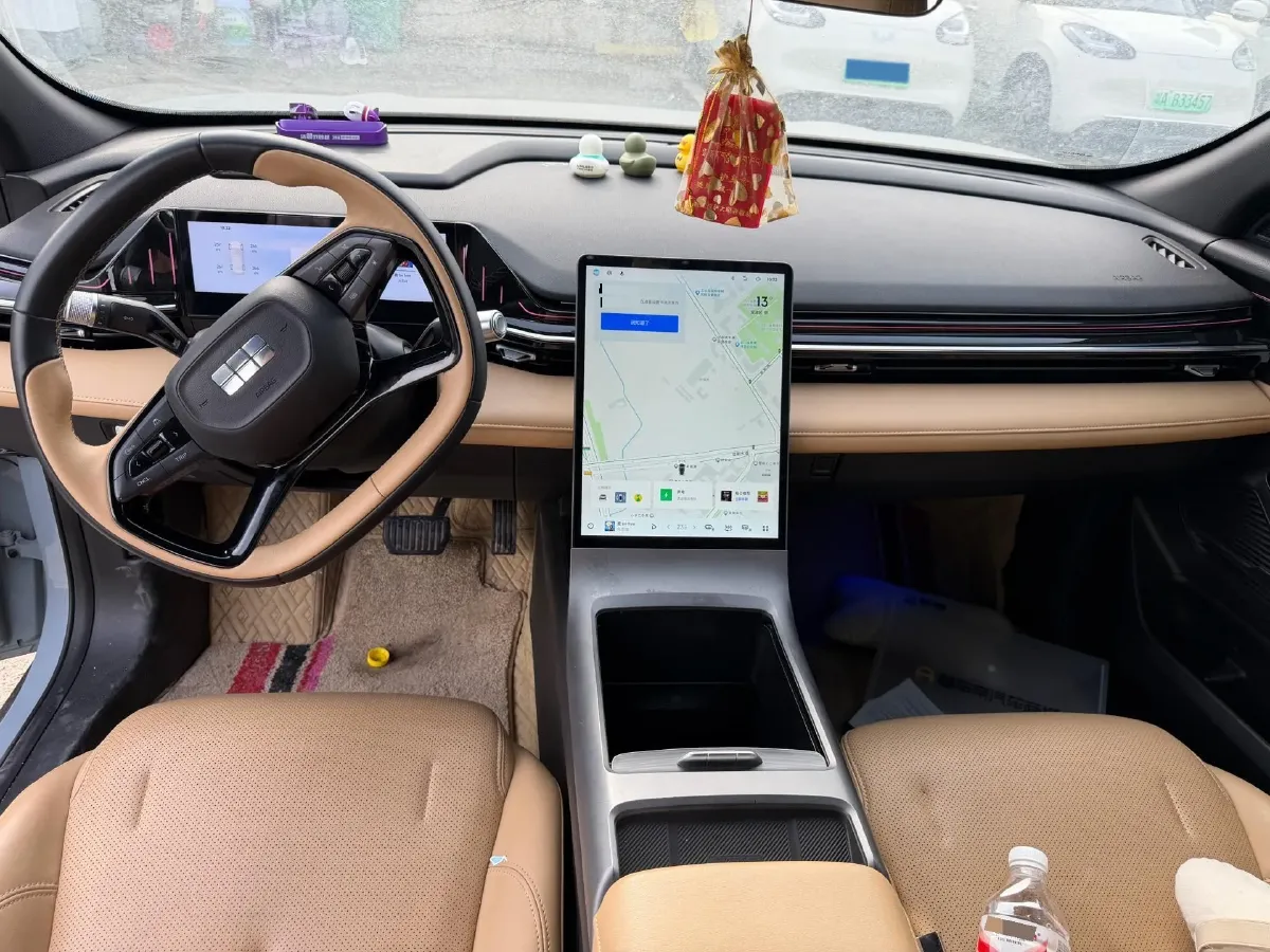 2023 Geely Galaxy L6 1.5T 163HP L4 3DHT PHEV,autocango,china used car exporter,china ev exporter,chinese used car exporter,chinese used ev exporter