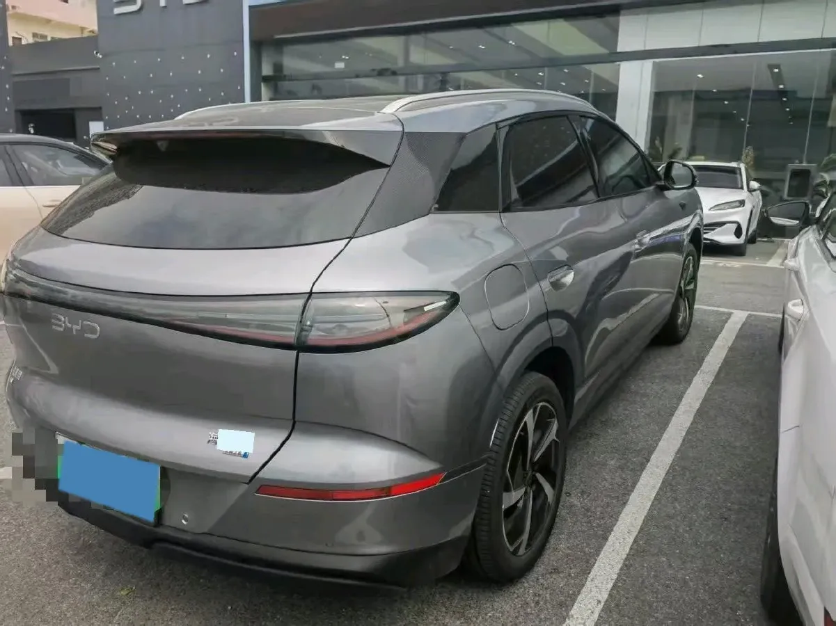 2025 LanDian E5 PLUS 1.5L 95HP L4 E-CVT PHEV,autocango,china used car exporter,china ev exporter,chinese used car exporter,chinese used ev exporter
